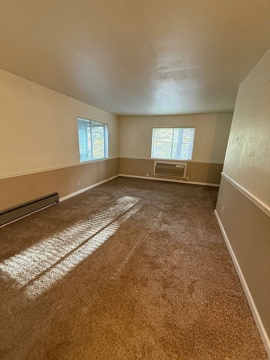 Building Photo - 13900 Ponderosa Way