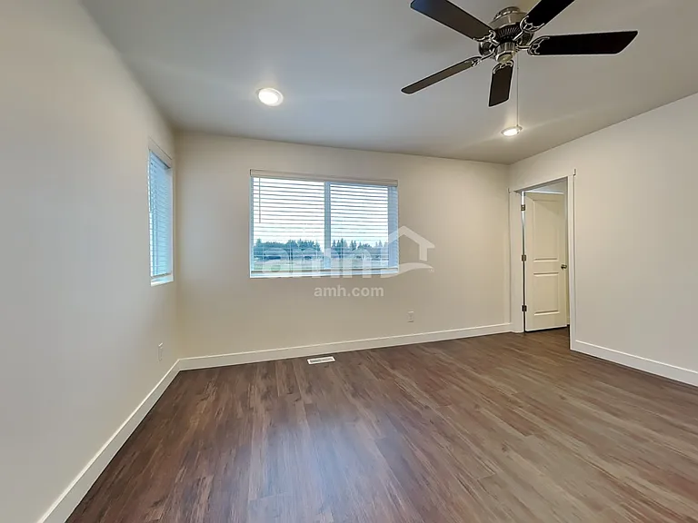 7829 Verona Loop SW — Photo 9