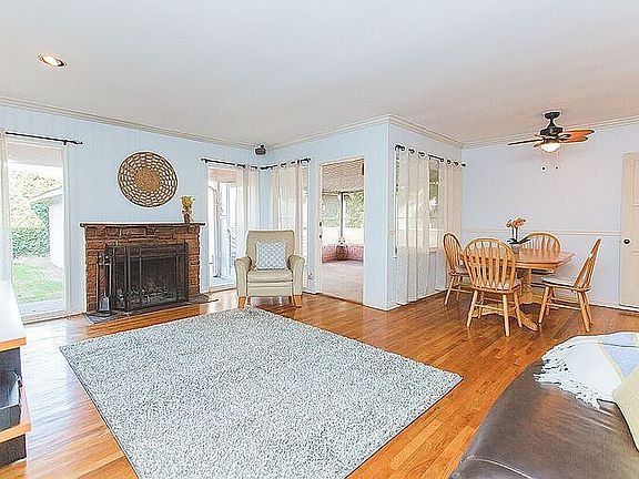 2nd image of 2202 Josie Ave