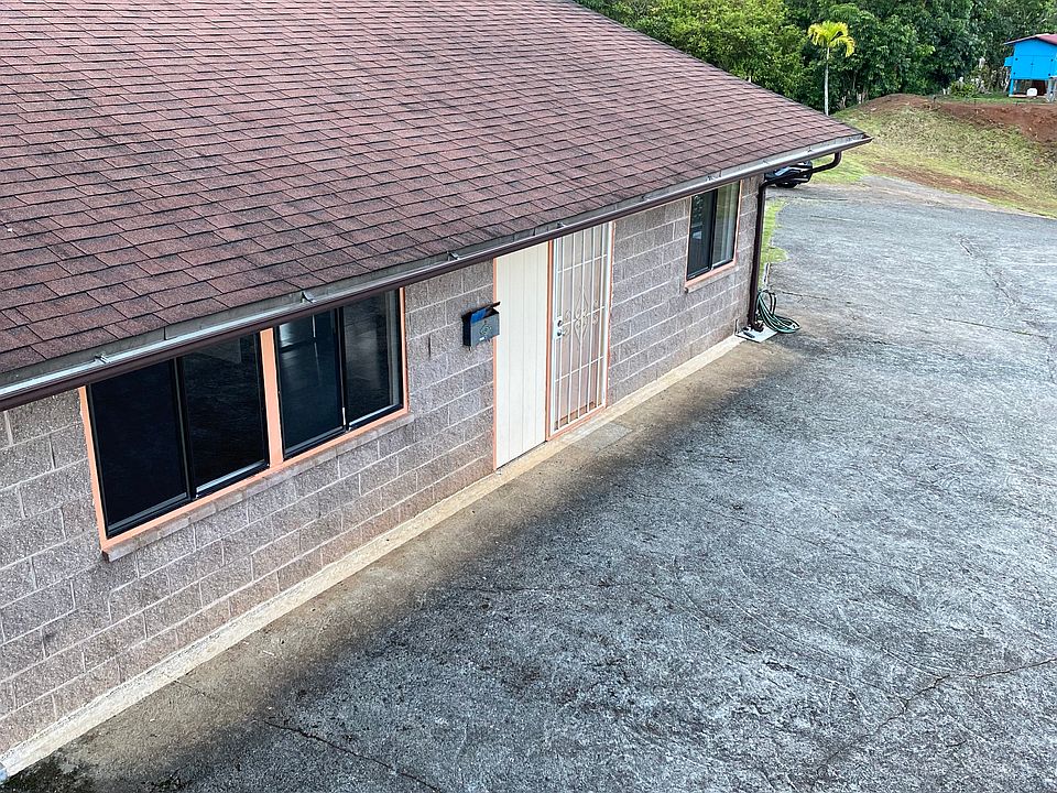 Outside view of End unit