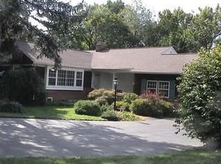 411 Rittenhouse Blvd, Norristown, PA 19403