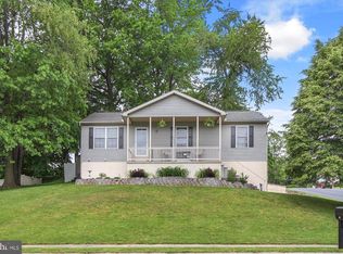 100 Boxwood Rd, Manchester, PA 17345