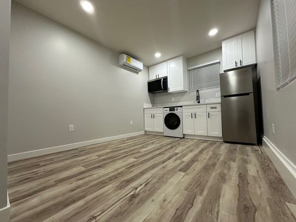 4148 Van Dyke Ave #C