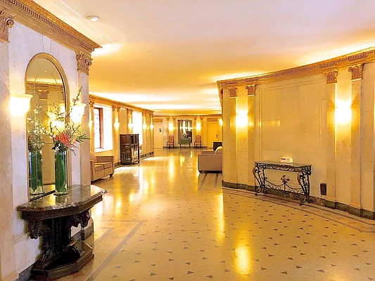 Sold by Corcoran | media 16