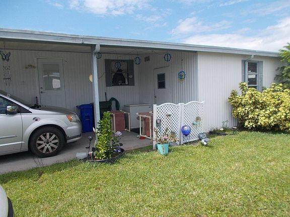 4th image of 405 Dawn St #405