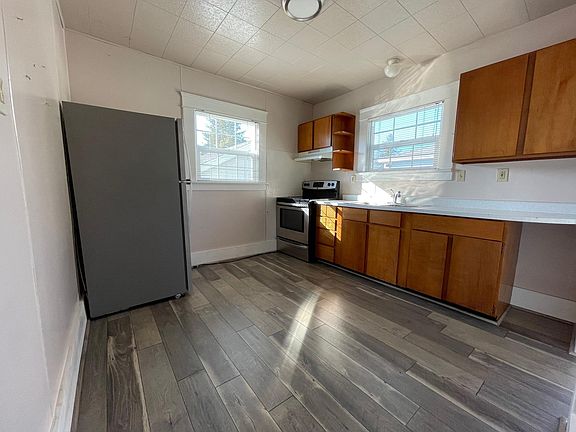 2nd image of 351 Alta Ave