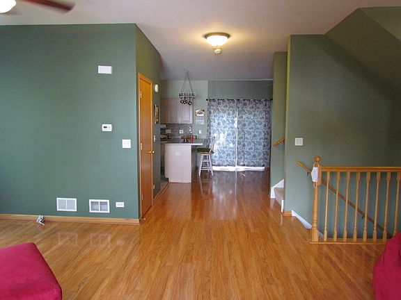 4th image of 191 Monarch Dr Unit 1005