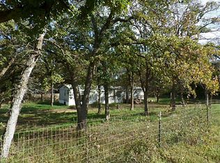 486 Boone Trl, Valley View, TX 76272