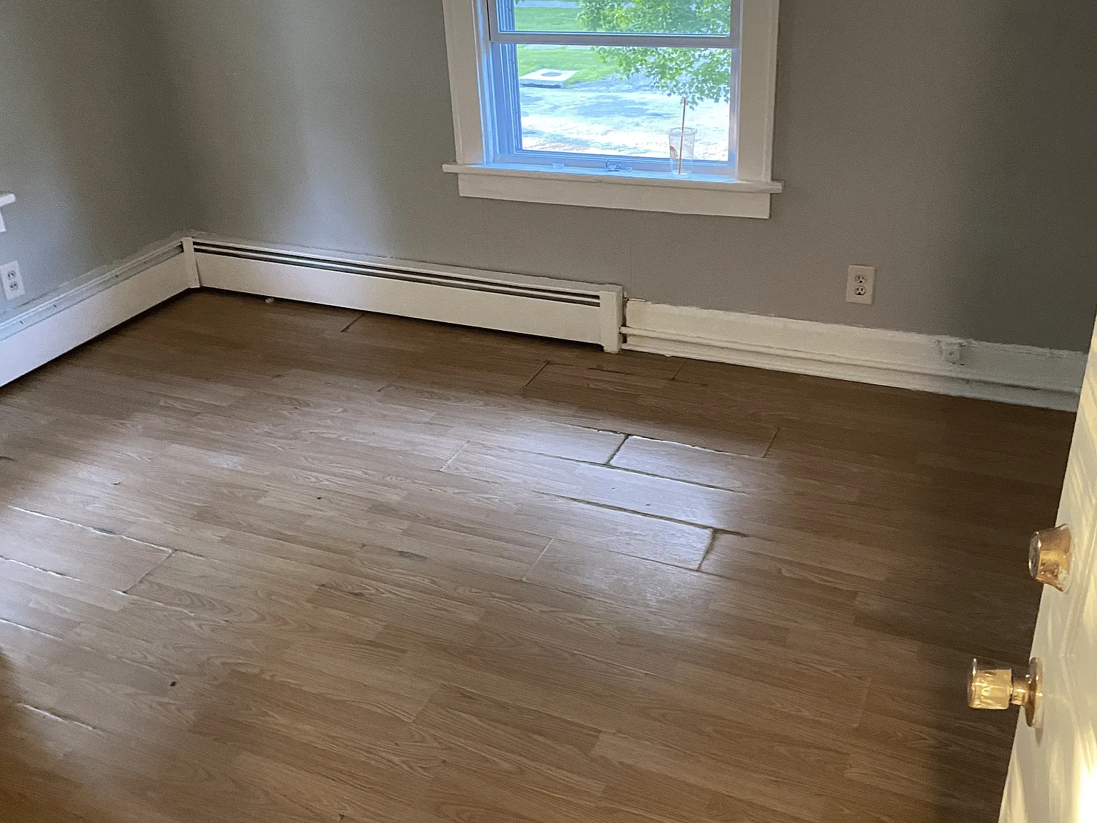 6 bed, 912 sqft, $600 — Photo 2