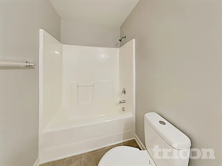 1594 Weatherend Dr — Photo 15