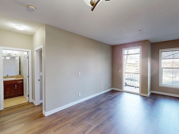 4th image of 15304 Bannister Rd SE #118