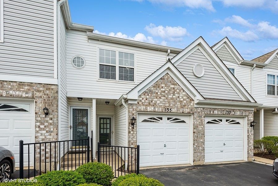 1st image of 135 Arboretum Dr