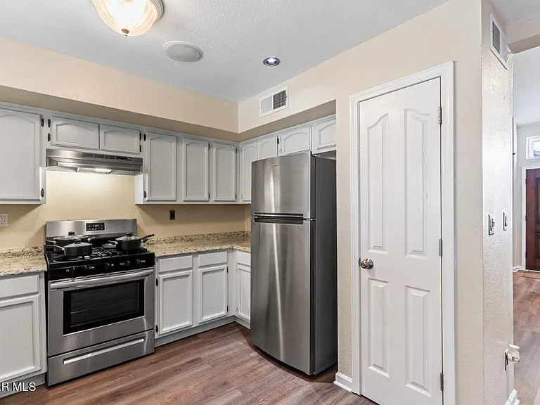12192 Sun Bridge Pl — Photo 16