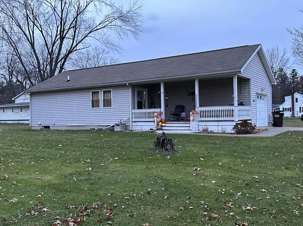 308 Kenneth St, Jackson, MI 49203