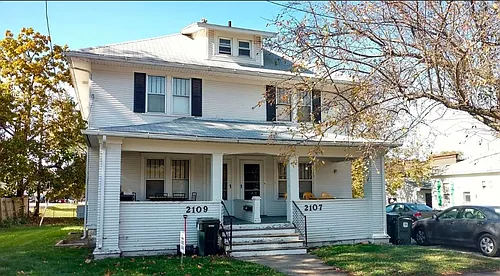 2107 Olive St Photo 1