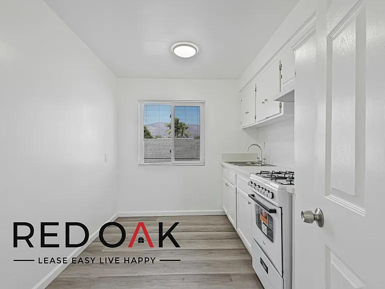 13311 Maclay St #10 — Photo 2