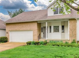 839 Gardenstone Cir #32A, Tallmadge, OH
