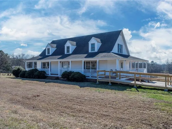 1205 State Highway 801 N, Advance, NC 27006