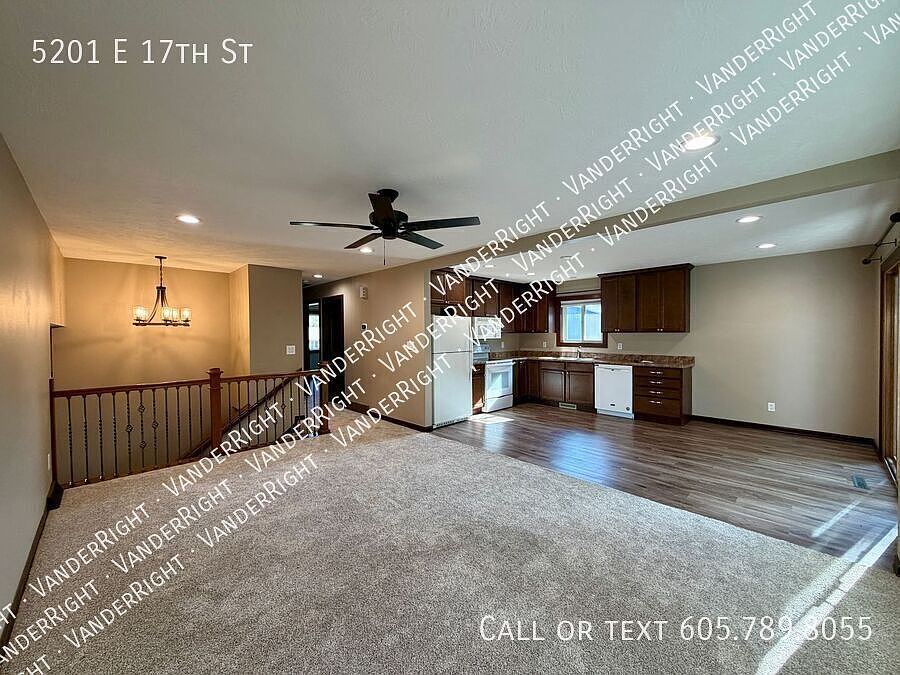 1st image of 5201 E 17th St
