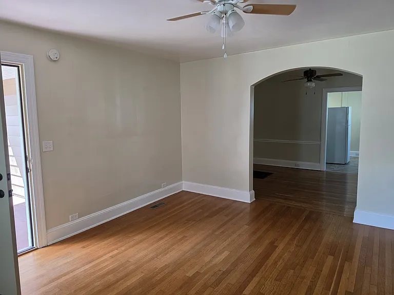 419 Virginia Ave — Photo 5