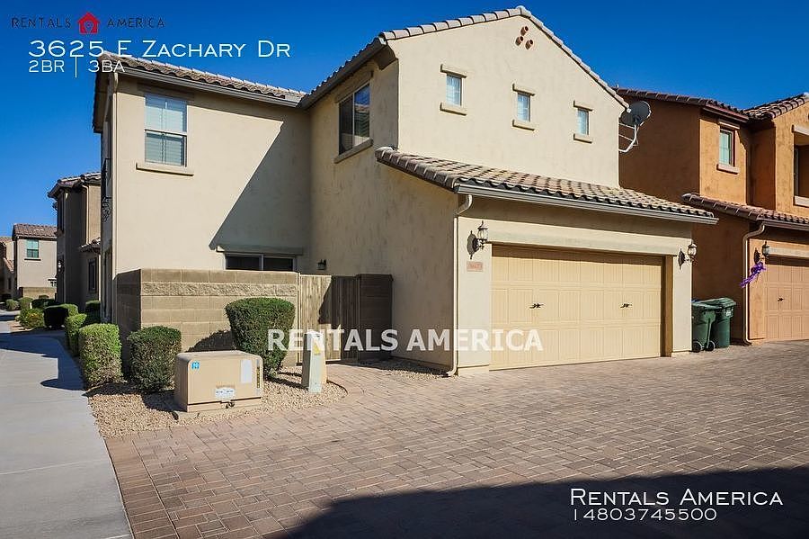 1st image of 3625 E Zachary Dr