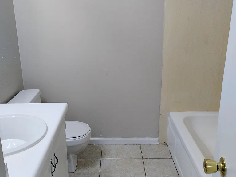 1007 Shilo Dr #C — Photo 7
