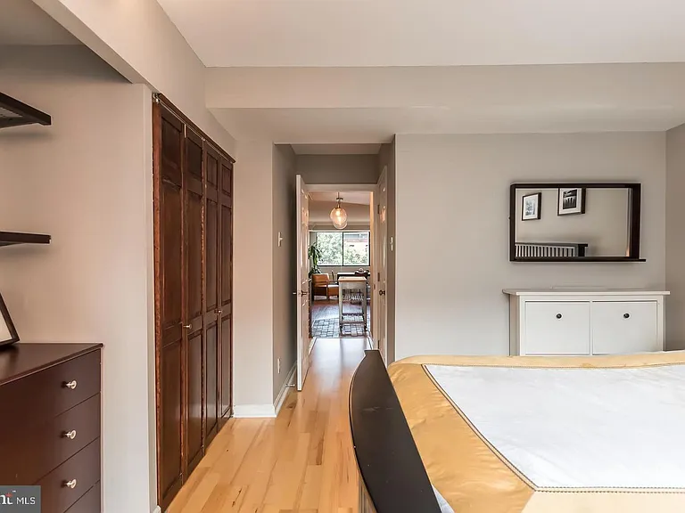 1245 13th St NW #301 — Photo 11