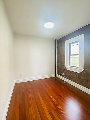 3rd image of 247 W 11th St APT 16
