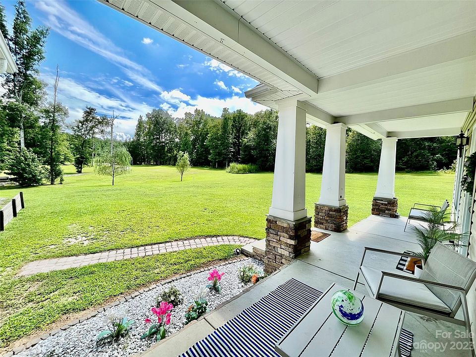 2nd image of 188 Sawney Creek Cir