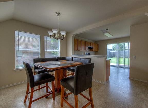 5th image of 1528 Coriander Dr