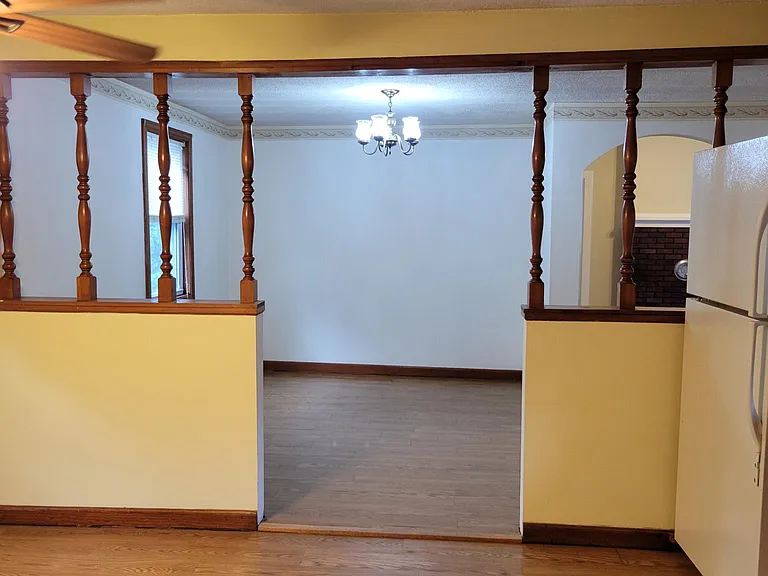 35 Plain St #2 — Photo 7