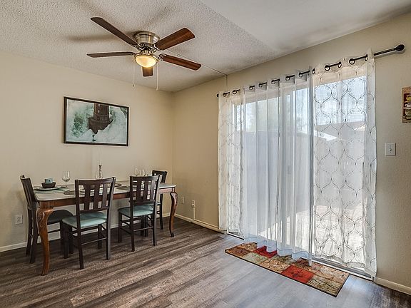 3rd image of 950 S Valencia Unit 6