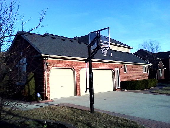 3 car garage