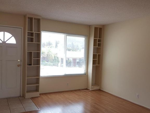2nd image of 587 Evergreen St