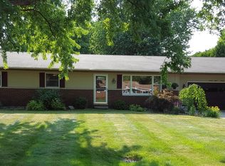 2828 Hanley Rd E, Saint Joseph, MI 49085