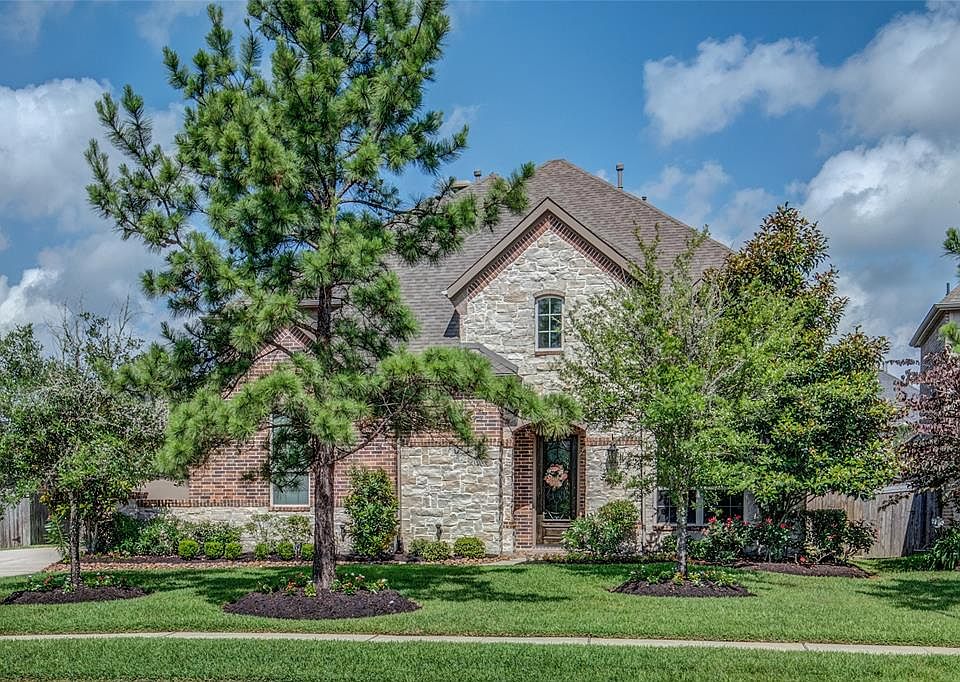 1st image of 17719 Carr Creek Ln