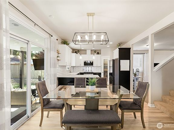 5th image of 23809 79th Avenue Ct E