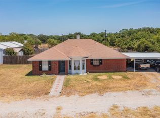 790 Rhoades Ln, Springtown, TX 76082