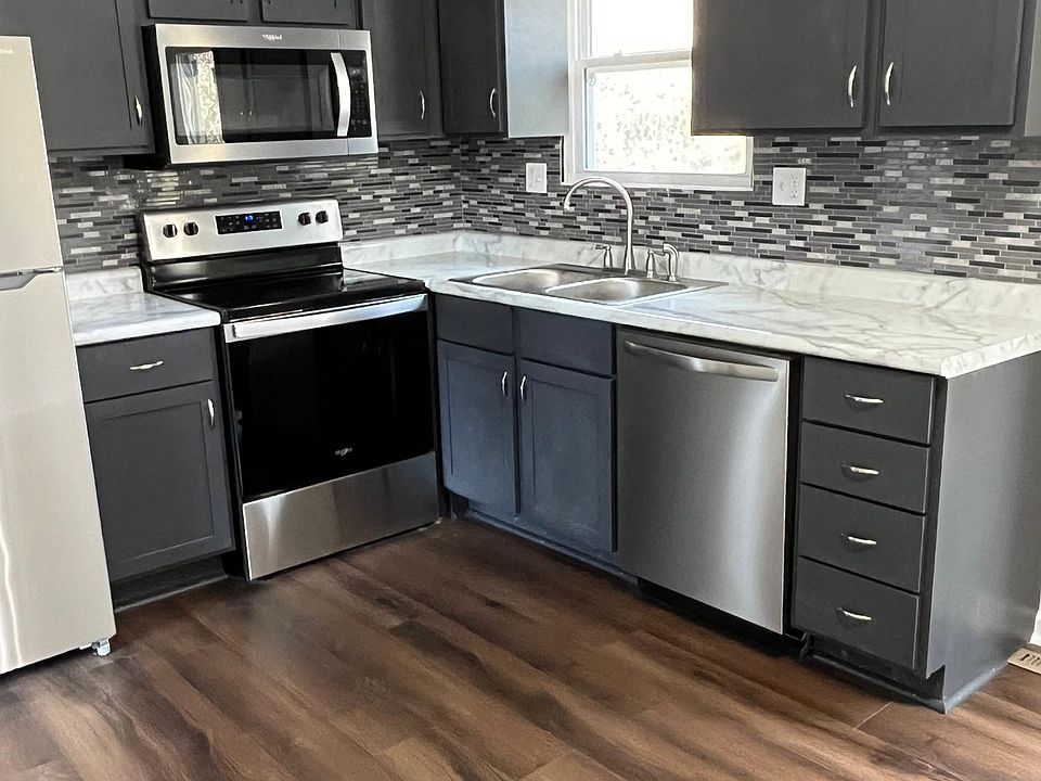 1st image of 2501 N 57th St
