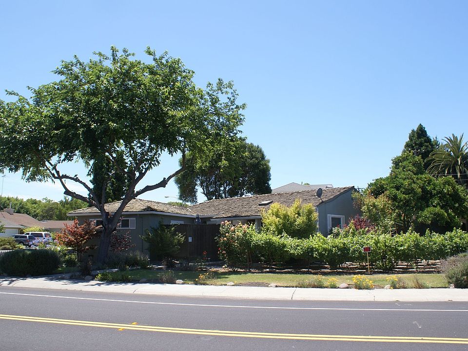 1st image of 1442 Newhall St