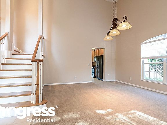 3rd image of 5519 Avenue Du Soleil