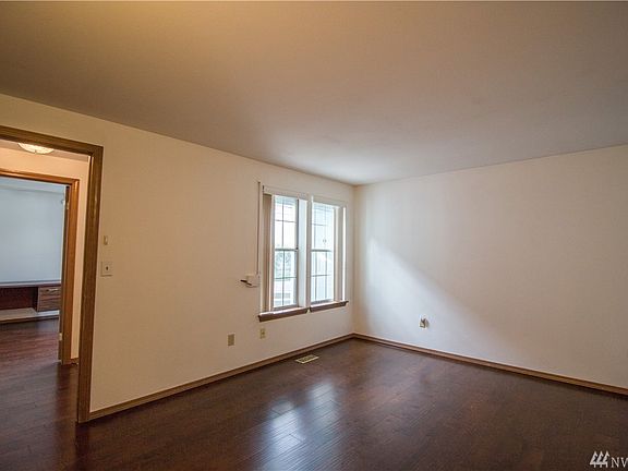 3rd image of 6020 N Highlands Pkwy APT 33-F
