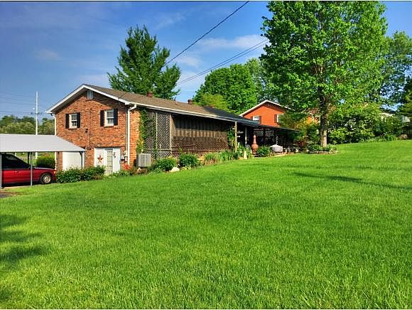 2nd image of 100 Essex Dr