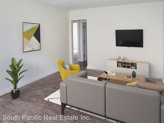 4th image of 14631 Blythe St APT 1