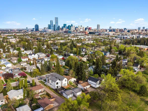 10948 118th St NW, Edmonton, AB T5H 3N9