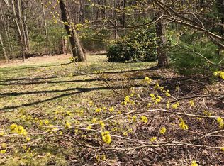 324 Silver Lake Rd #B, Hollis, NH 03049