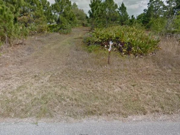 150 Algonquin St, Port Charlotte, FL 33954