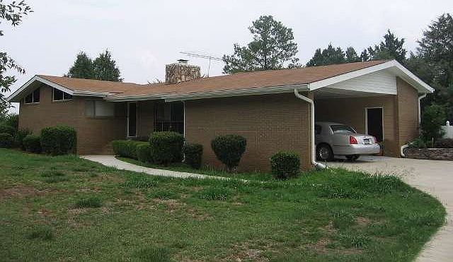 2nd image of 56 Reedy Creek Rd