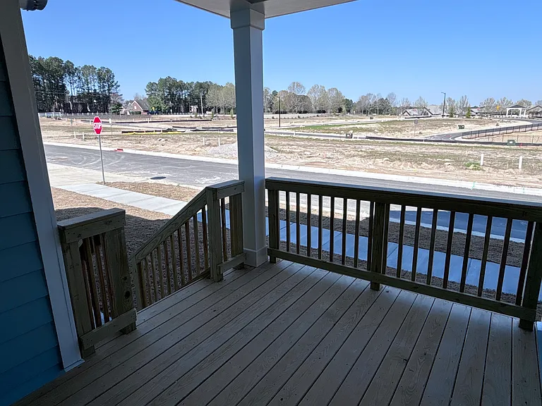1353 Hurston Ln — Photo 8