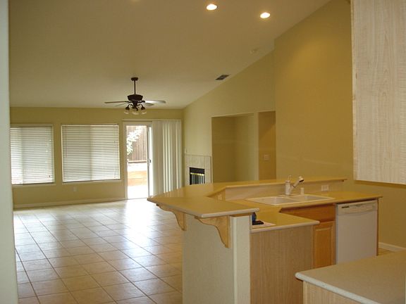 2nd image of 600 Boone Dr